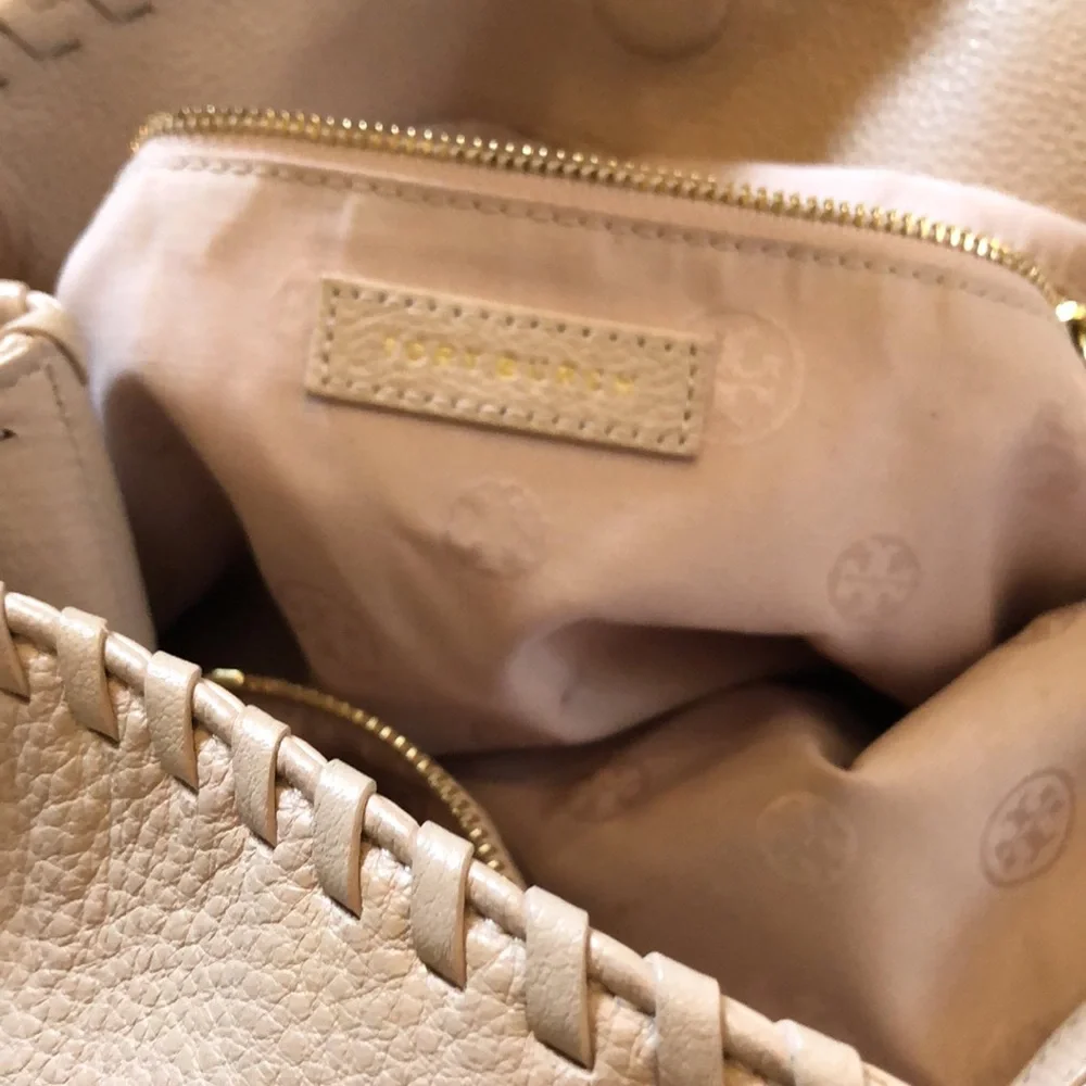 Tory Burch stamped logo, pebbled leather creamy pink braided top & chain handbag
